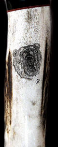 orso su manico di cervo